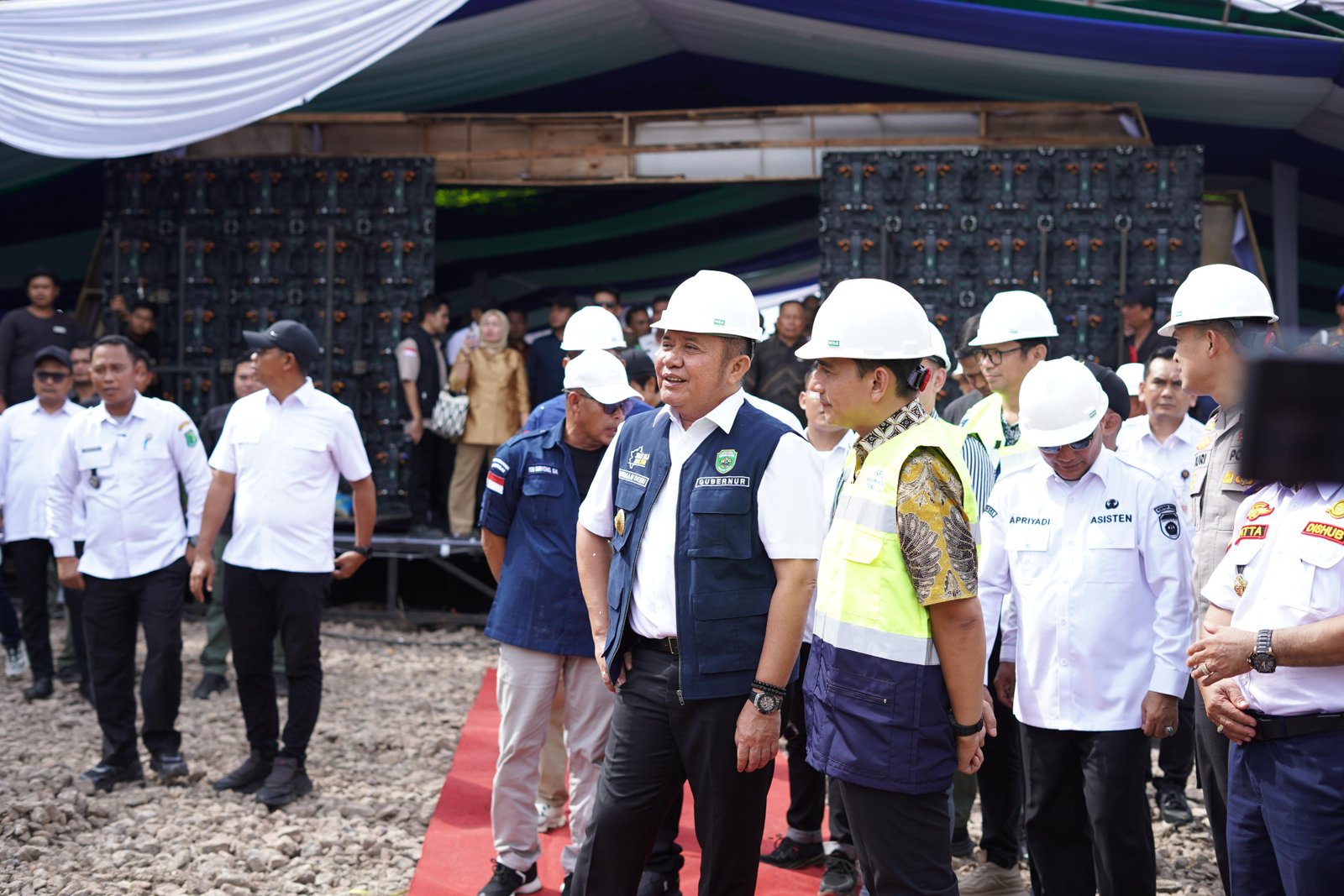 Gubernur Herman Deru Groundbreaking Jalan Hauling 10,46 Km di Muba, Dorong Ekonomi dan Keselamatan