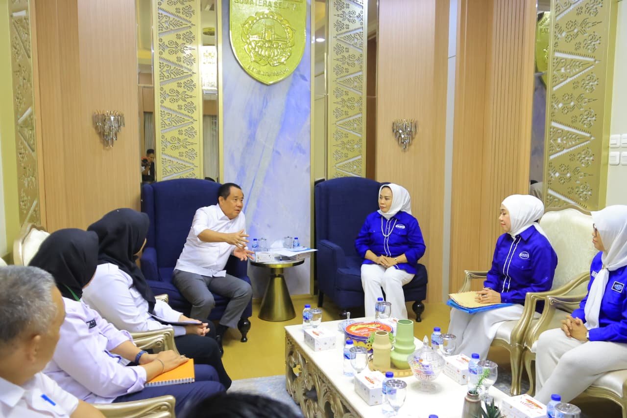  Wagub Cik Ujang Tegaskan Dukungan Penguatan UMKM Jasa Boga di Sumsel