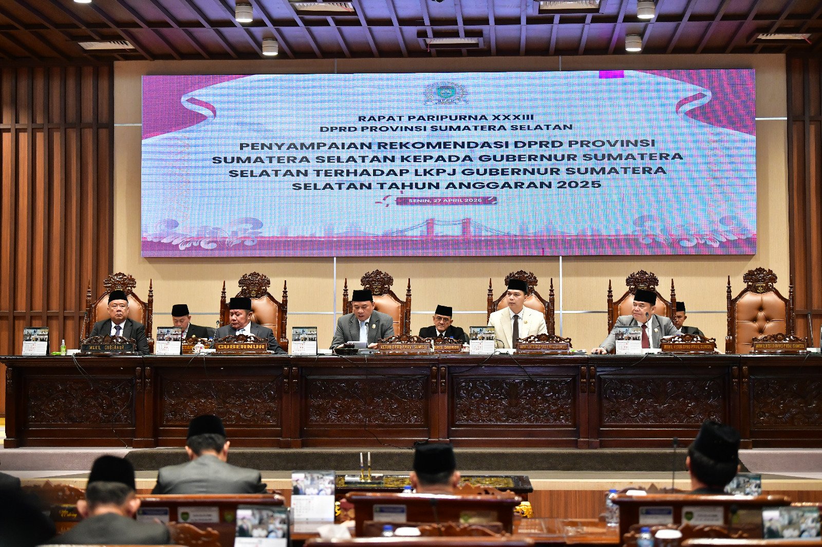DPRD Sumsel Resmi Setujui LKPJ Gubernur TA 2025 dengan Catatan Strategis