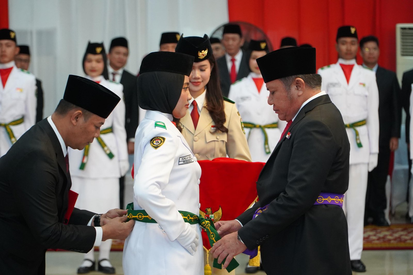 Kukuhkan Paskibraka Sumsel , Herman Deru Tekankan anggota paskibraka jadi teladan dan role model anak muda sumsel