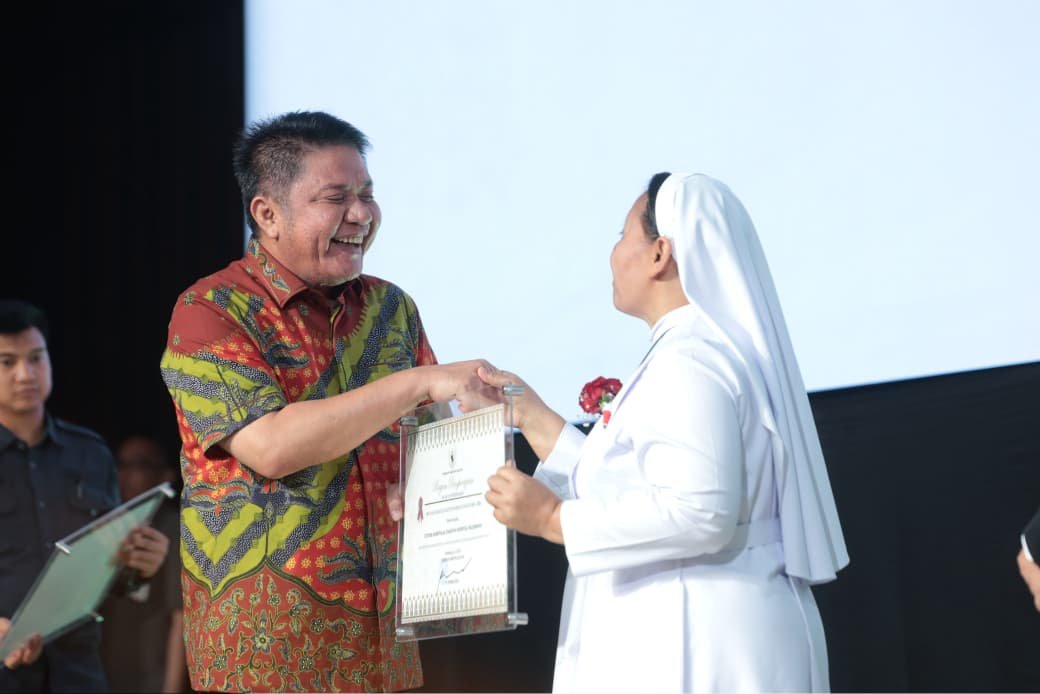 Gubernur Herman Deru Apresiasi Satu Abad Dedikasi RS Charitas Layani Masyarakat Sumse
